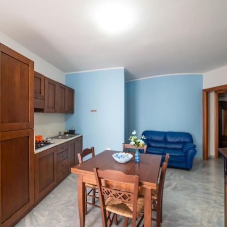 Tirreno Villa Otranto Bagian luar foto