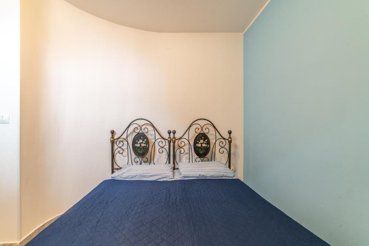 Tirreno Villa Otranto Bagian luar foto