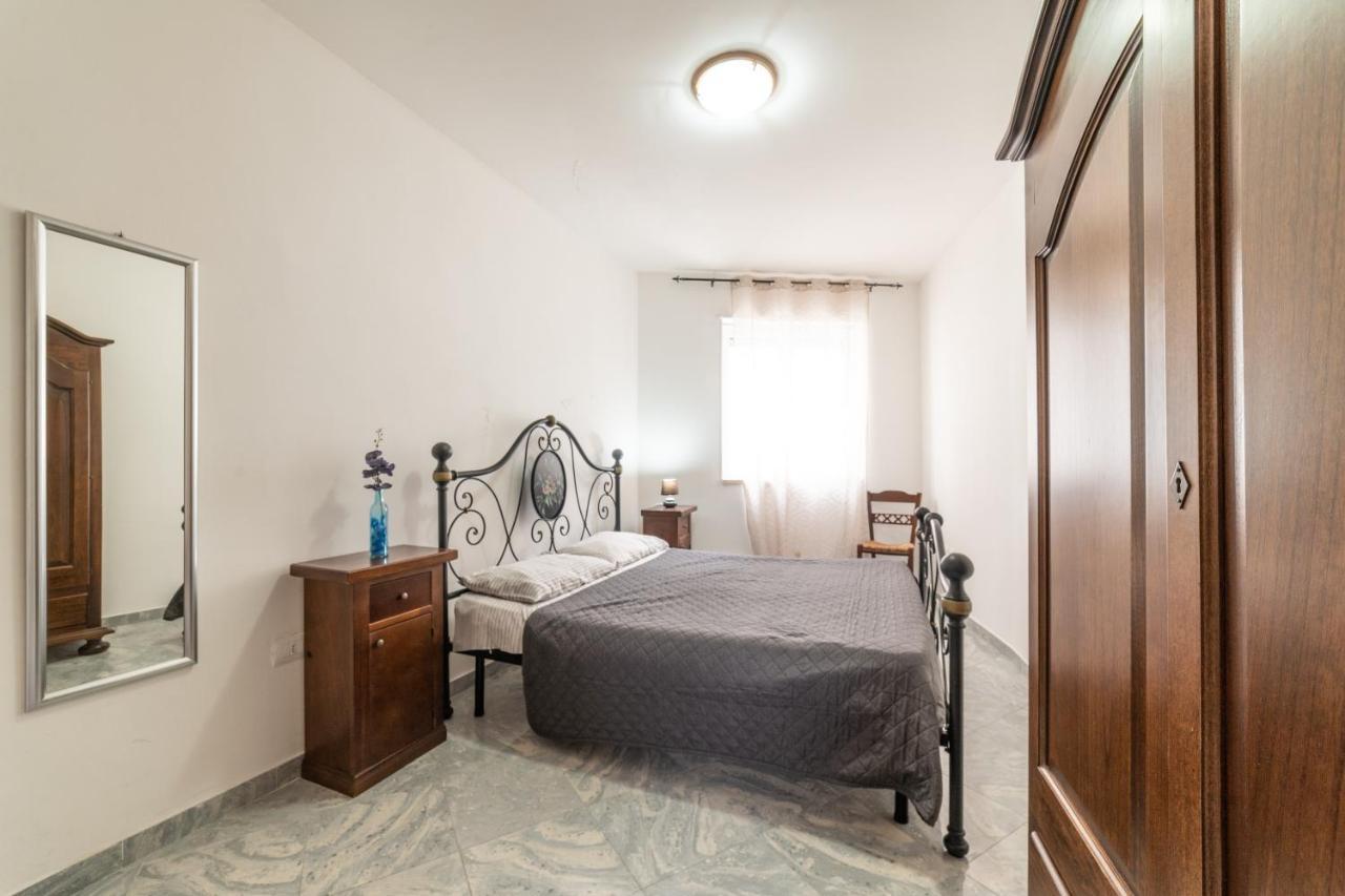 Tirreno Villa Otranto Bagian luar foto
